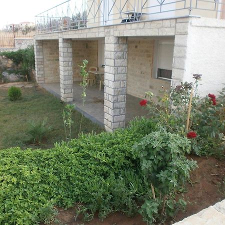 Villa Christine - Maisonettes With Fireplace Aliveri Exterior photo